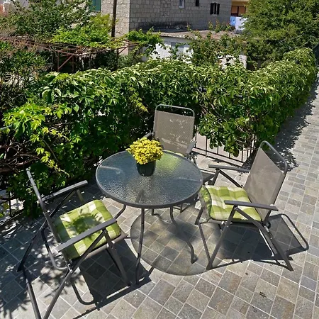 Apartment Julija *